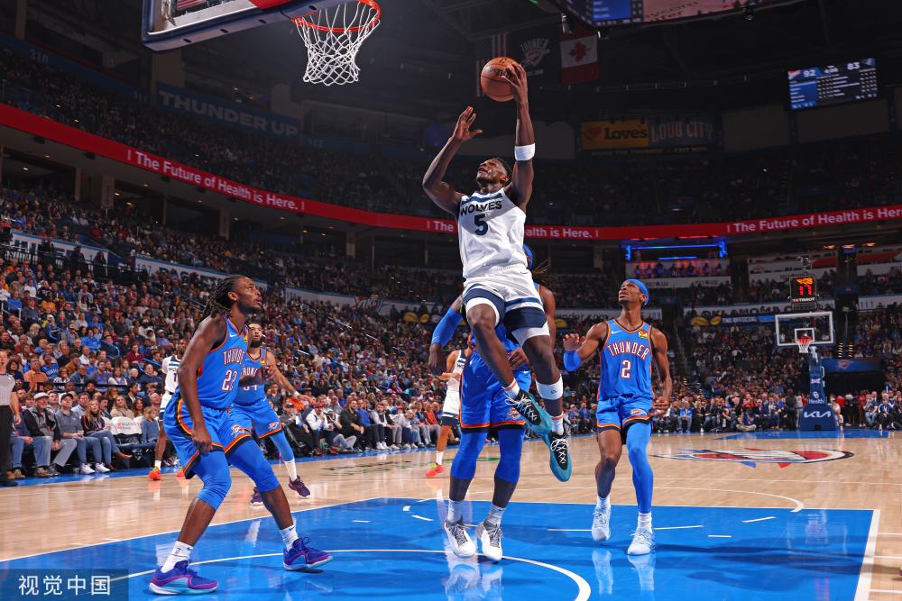 越关注青年 越关注青年