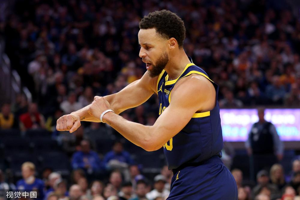 现豪取八连 现豪取八连