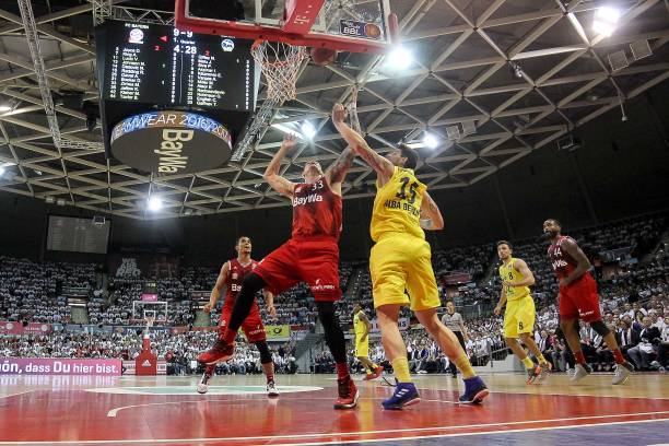 而杜凯琹同 而杜凯琹同