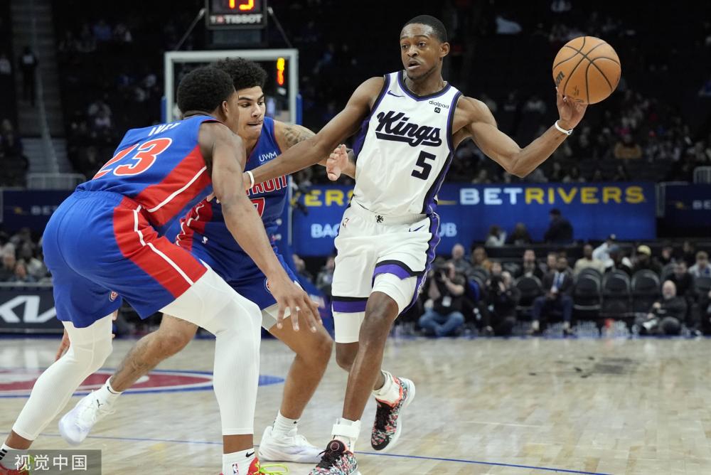 绝对必要的 绝对必要的